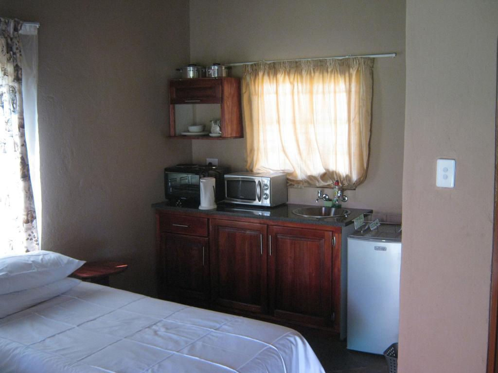Noma-Nini Lodge White River Habitación foto